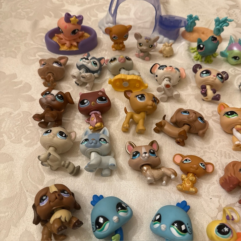 Hasbro LPS Littlest Pet Shop Lot of 32,#870, 639, 626, 748, 689, 496, 497 & More - Picture 11 of 15